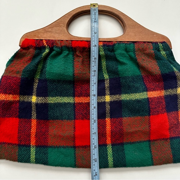 Vintage Plaid Wood Handled Bermuda Bag - Picture 6 of 6